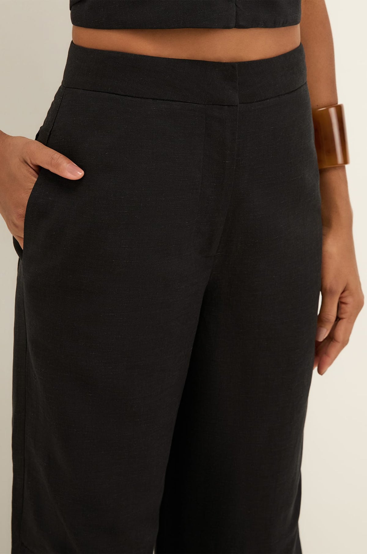 gid://shopify/Product/9604763418845