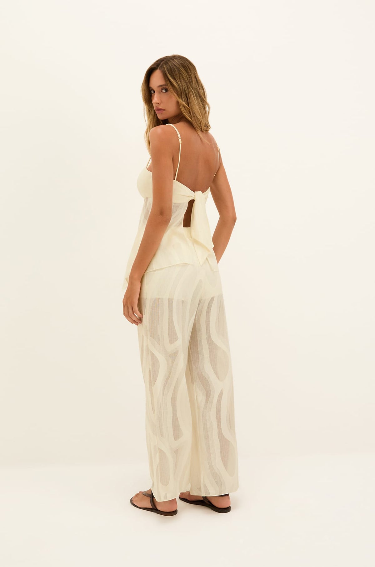 gid://shopify/Product/9617205067997