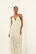gid://shopify/Product/9604763713757