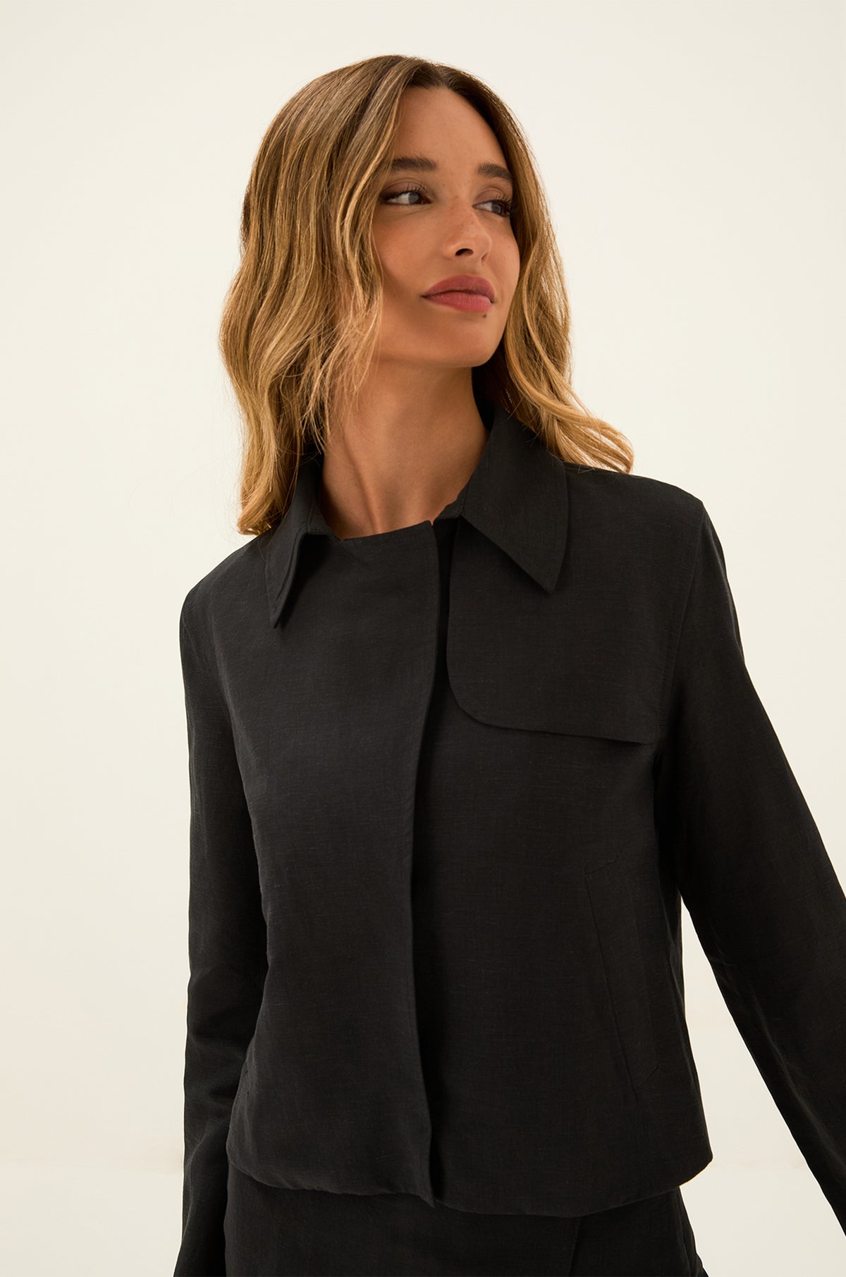 gid://shopify/Product/9604732649693
