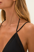 gid://shopify/Product/9604771938525
