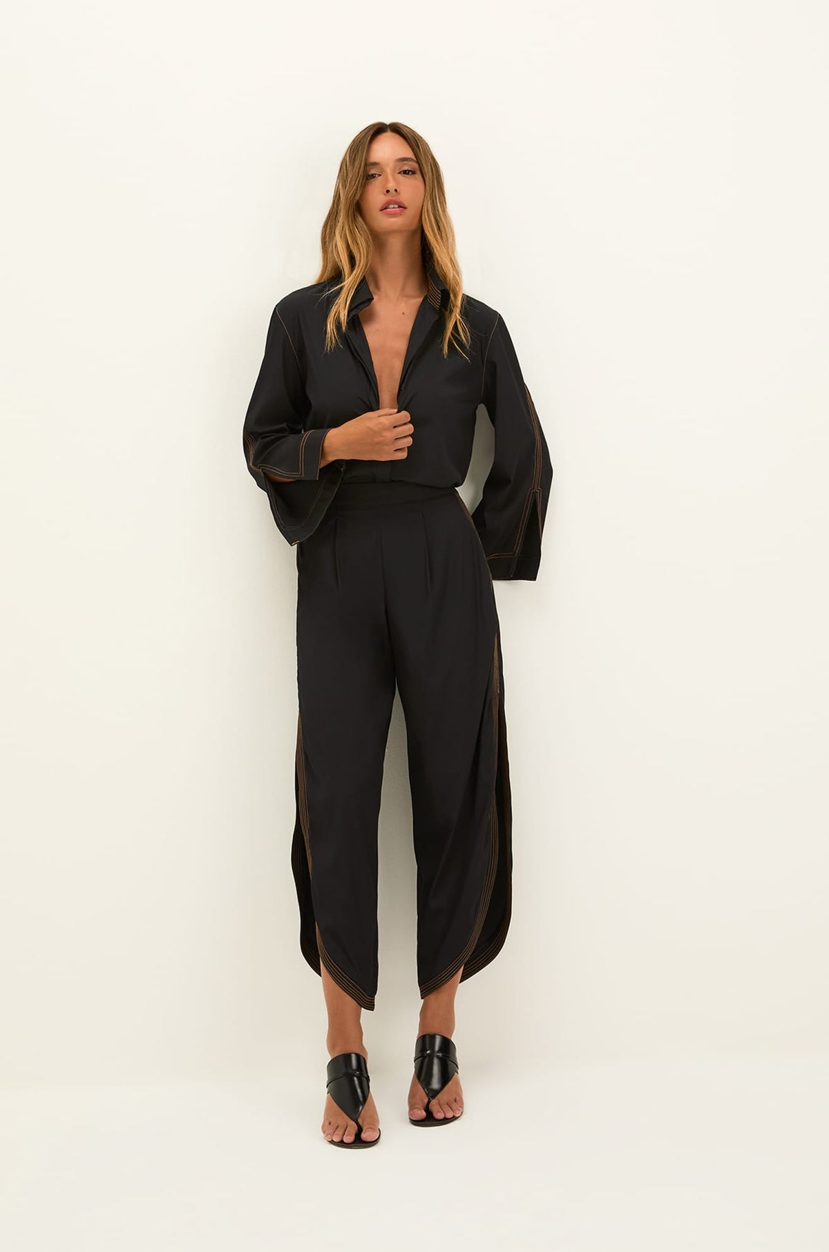 gid://shopify/Product/9604776329437