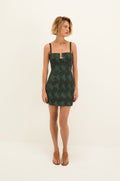 gid://shopify/Product/9604738351325