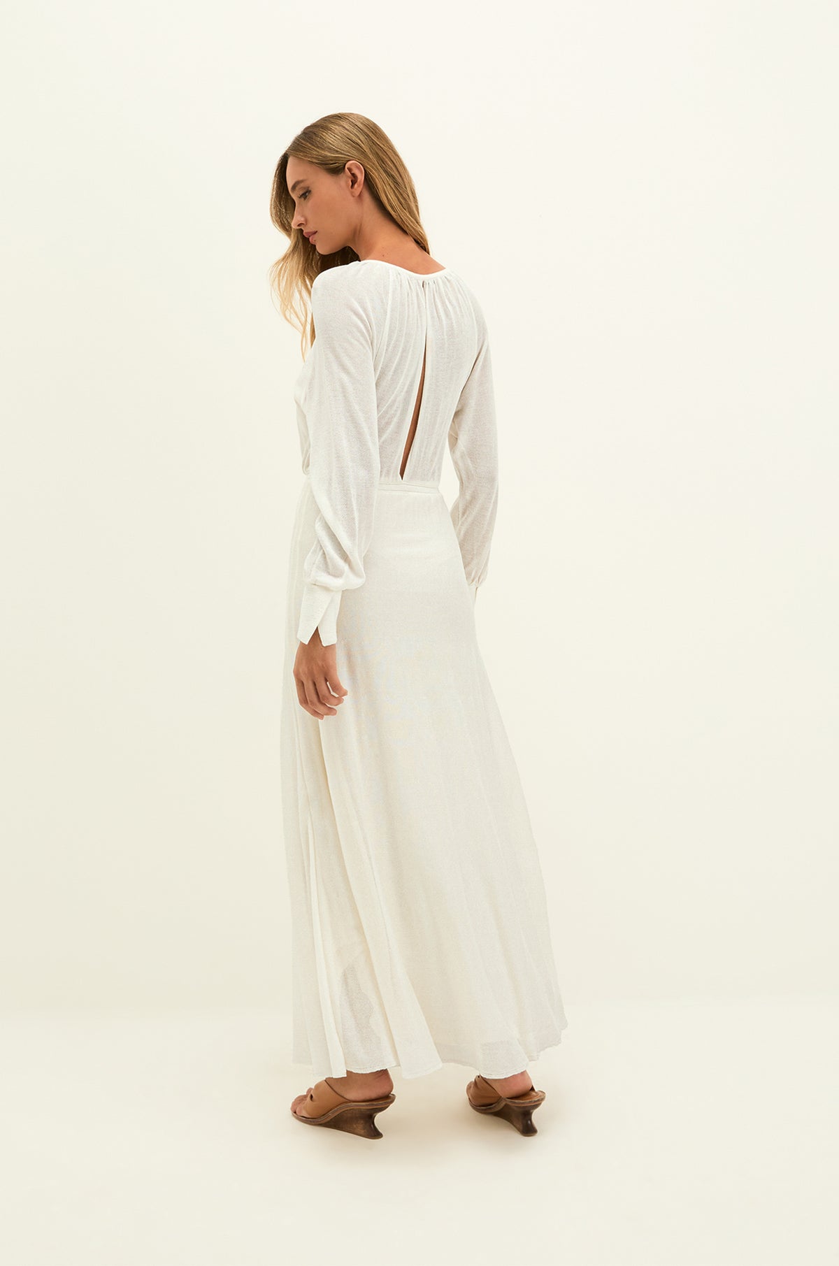 gid://shopify/Product/9604731207901