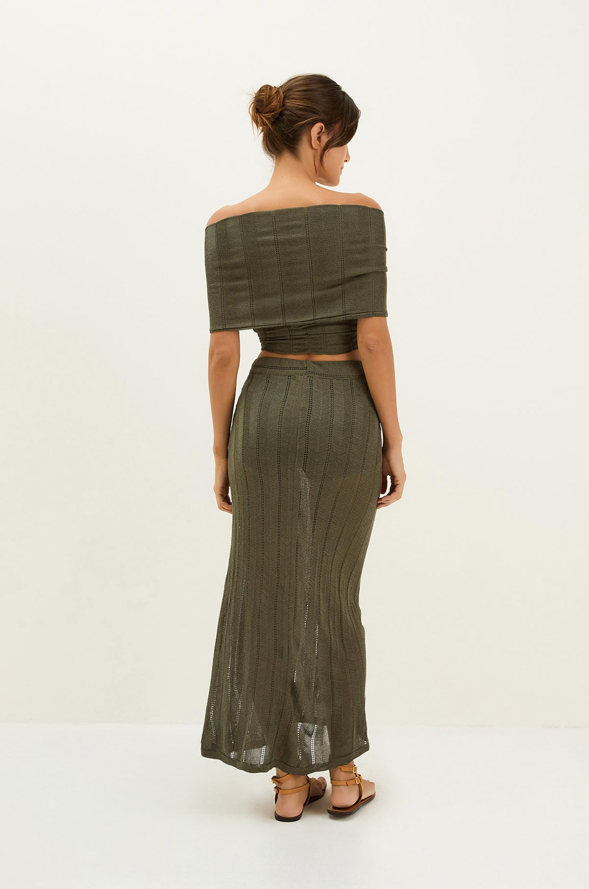 gid://shopify/Product/9596175909085
