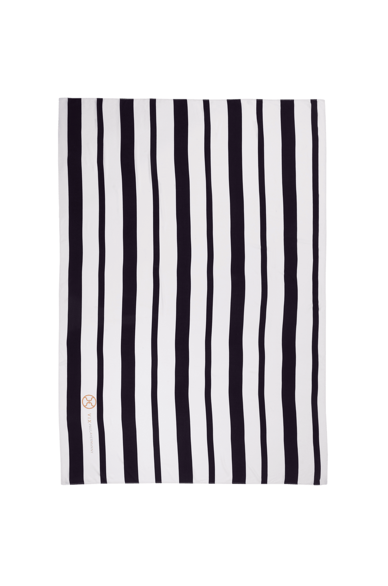 gid://shopify/Product/9604772495581