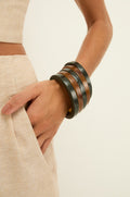 gid://shopify/Product/9604677337309