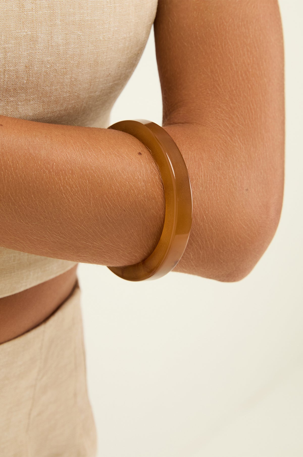 gid://shopify/Product/9604677337309