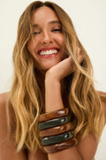 gid://shopify/Product/9604678123741