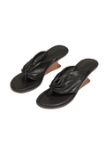 gid://shopify/Product/9604697161949