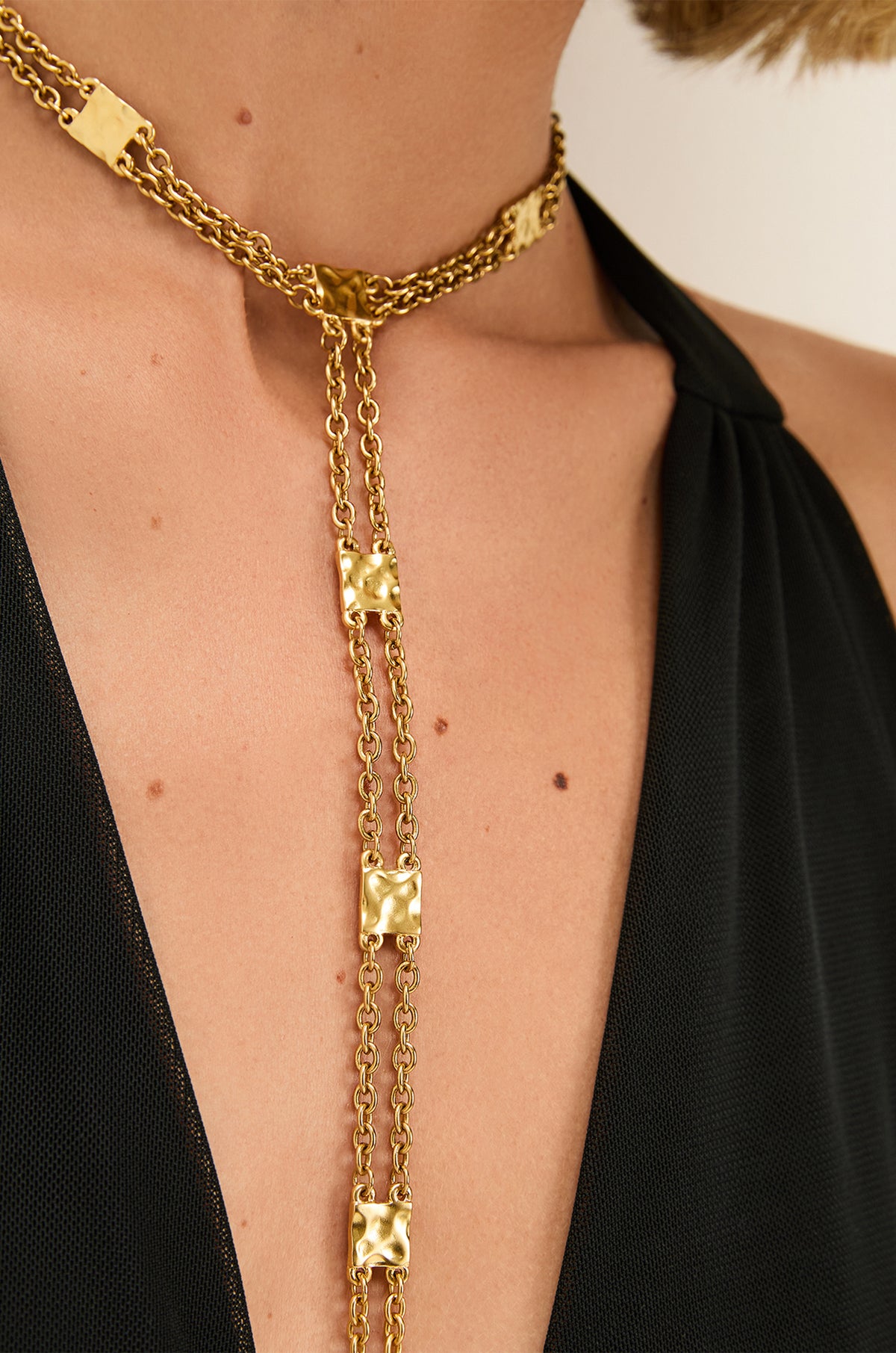 gid://shopify/Product/9604739301597