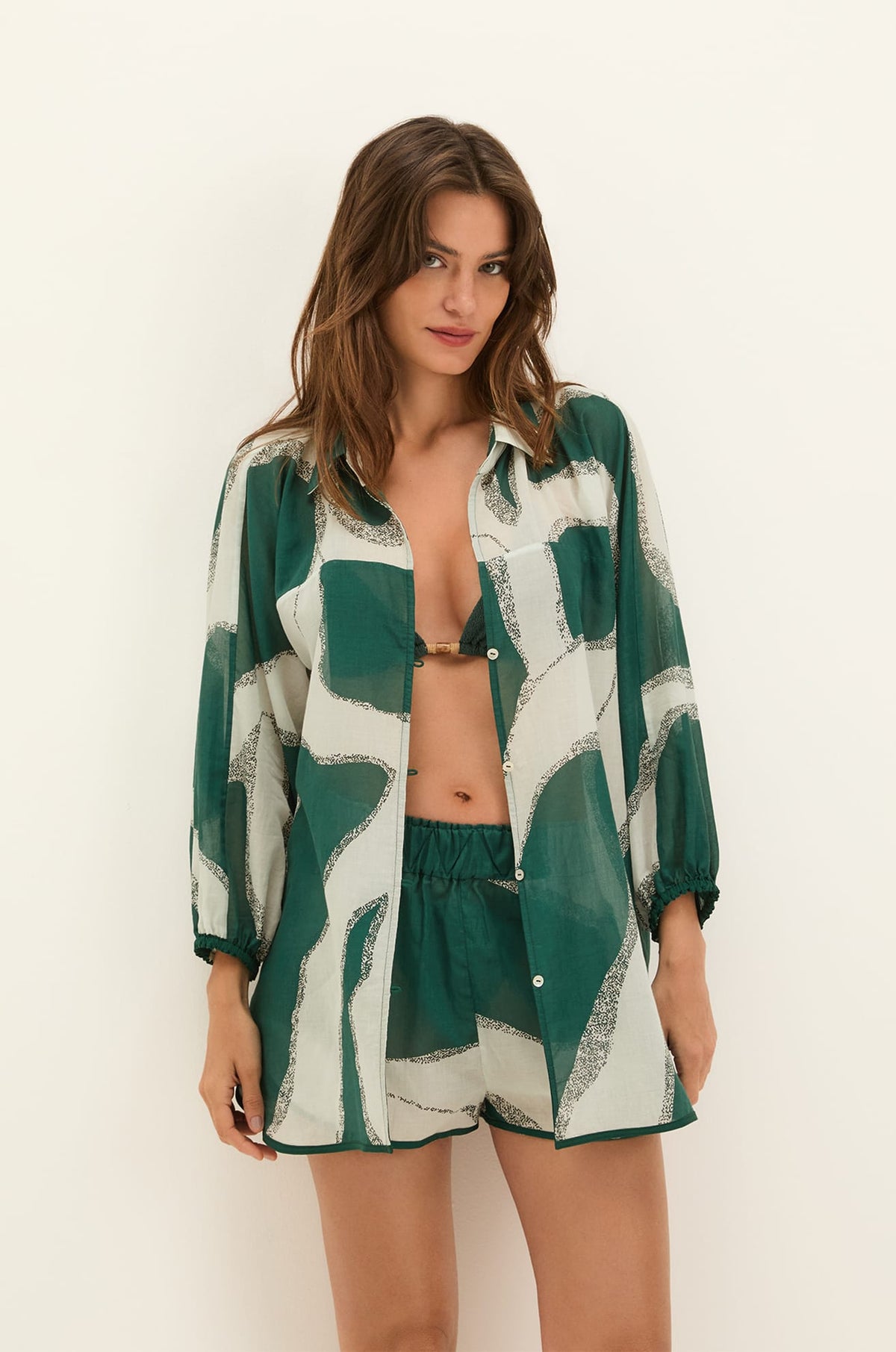 gid://shopify/Product/9604733731037