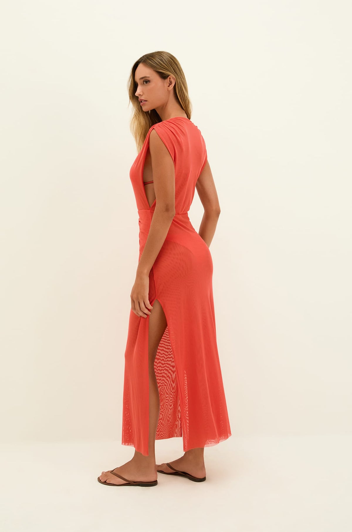 gid://shopify/Product/9617221320925