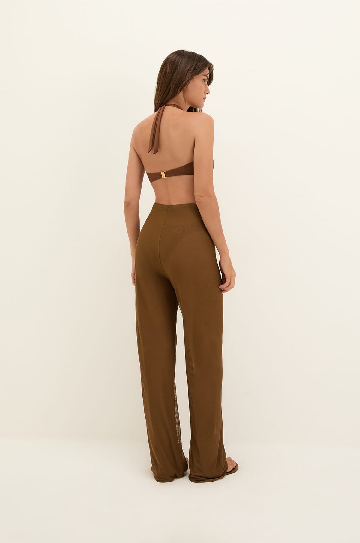 gid://shopify/Product/9604742349021