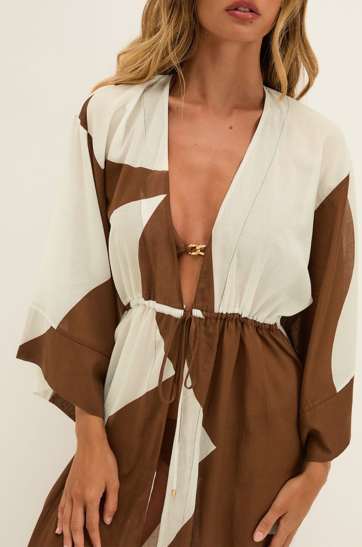 gid://shopify/Product/9596204777693