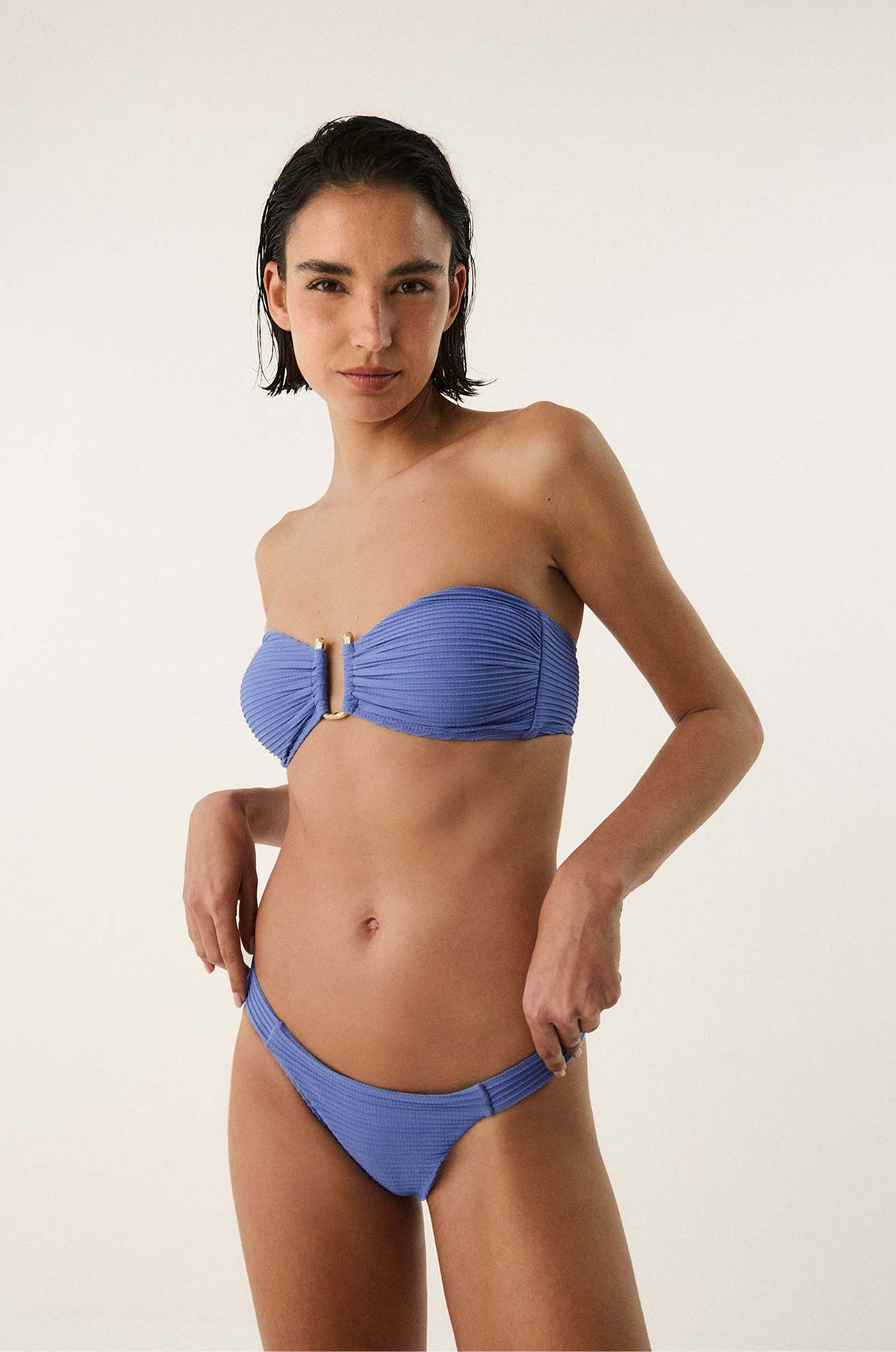 gid://shopify/Product/9592831967453