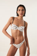 gid://shopify/Product/9592832622813