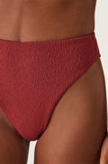 gid://shopify/Product/9592835211485