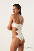 gid://shopify/Product/9592840650973
