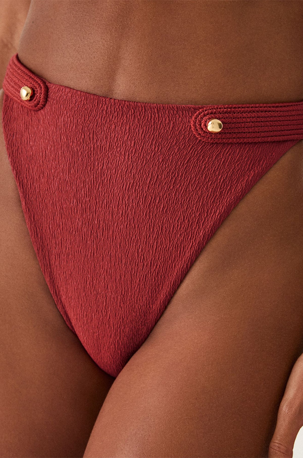 gid://shopify/Product/9592840913117