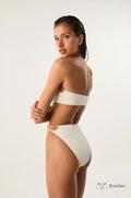 gid://shopify/Product/9592840978653