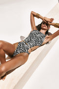 gid://shopify/Product/9592841240797