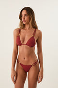 gid://shopify/Product/9592841634013