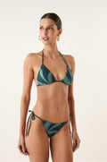 gid://shopify/Product/9592842846429