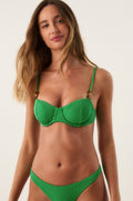 gid://shopify/Product/9592844288221