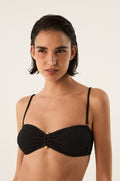 gid://shopify/Product/9592844353757