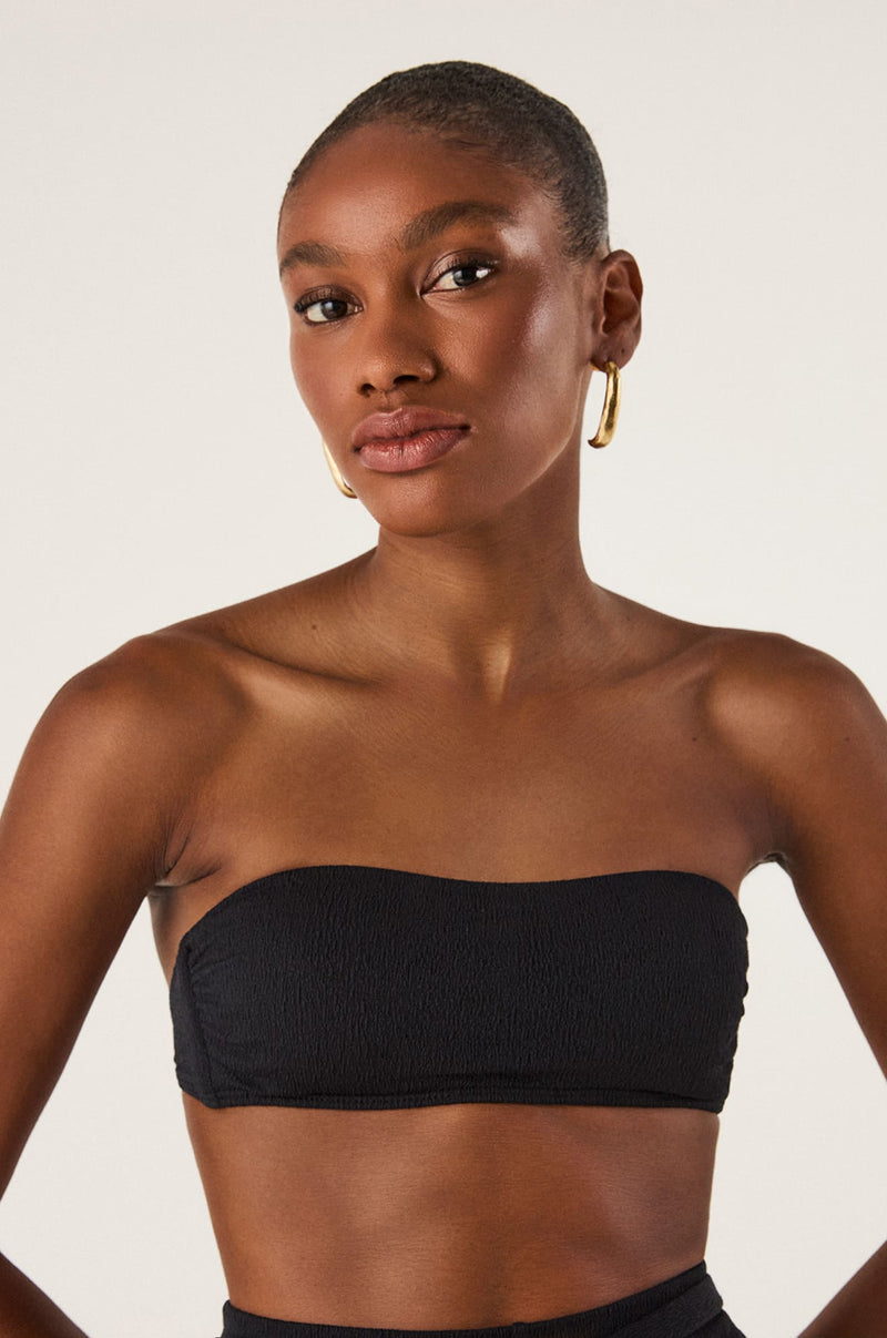 gid://shopify/Product/9592847499485
