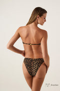 gid://shopify/Product/9592848056541