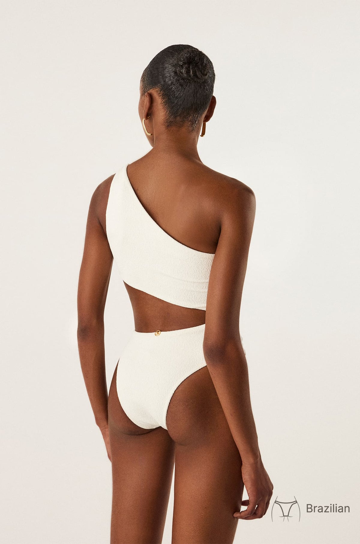 gid://shopify/Product/9592848875741