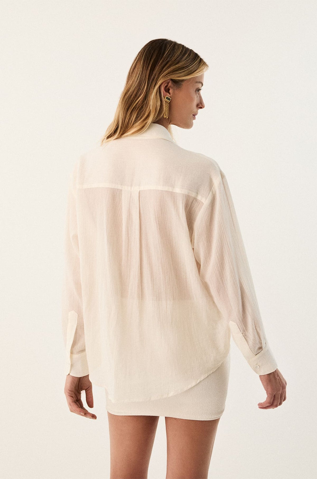 gid://shopify/Product/9617226203357