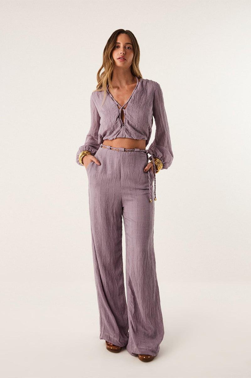 gid://shopify/Product/9592824725725