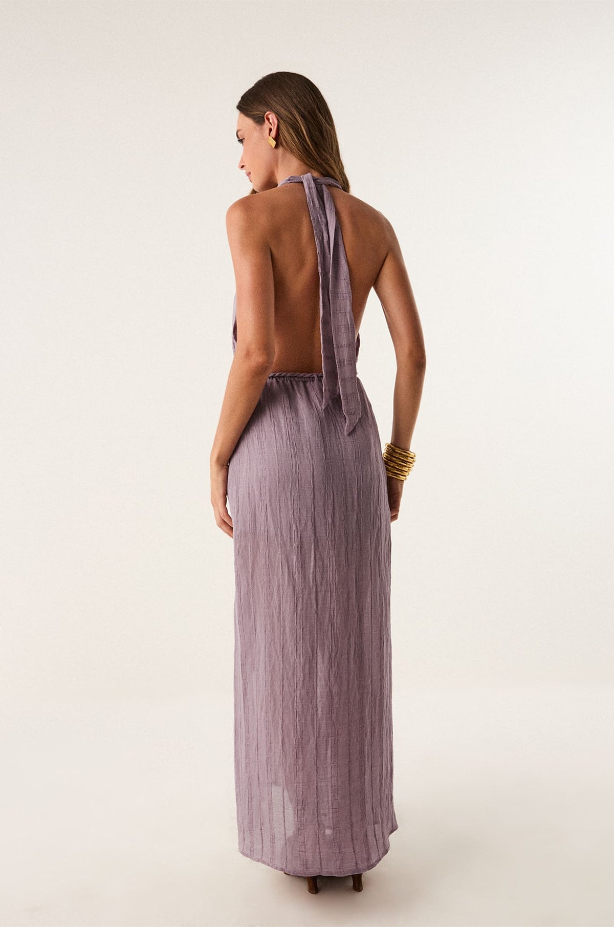 gid://shopify/Product/9592301715677