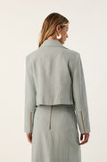 gid://shopify/Product/9592824660189