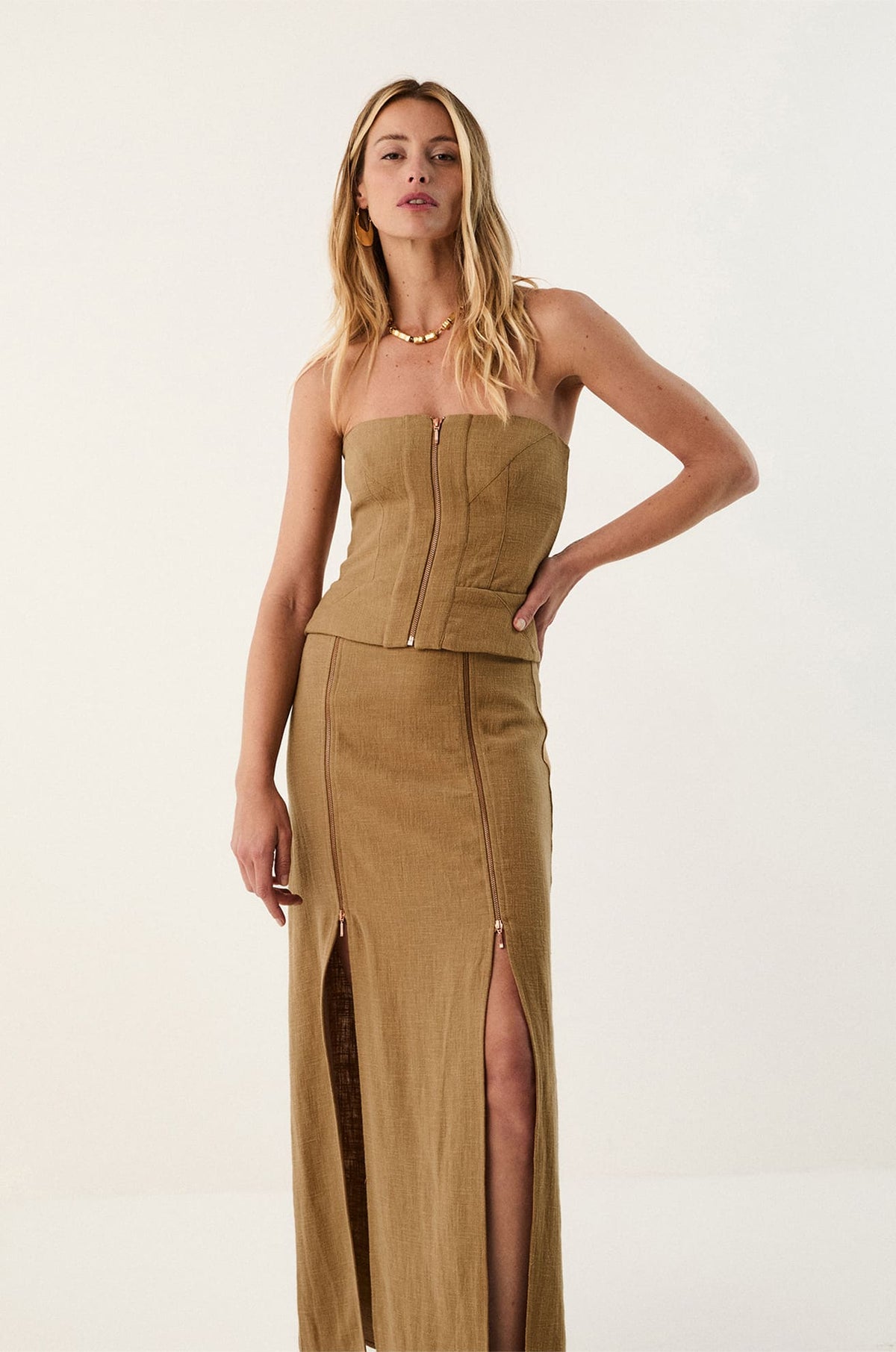 gid://shopify/Product/9592301813981