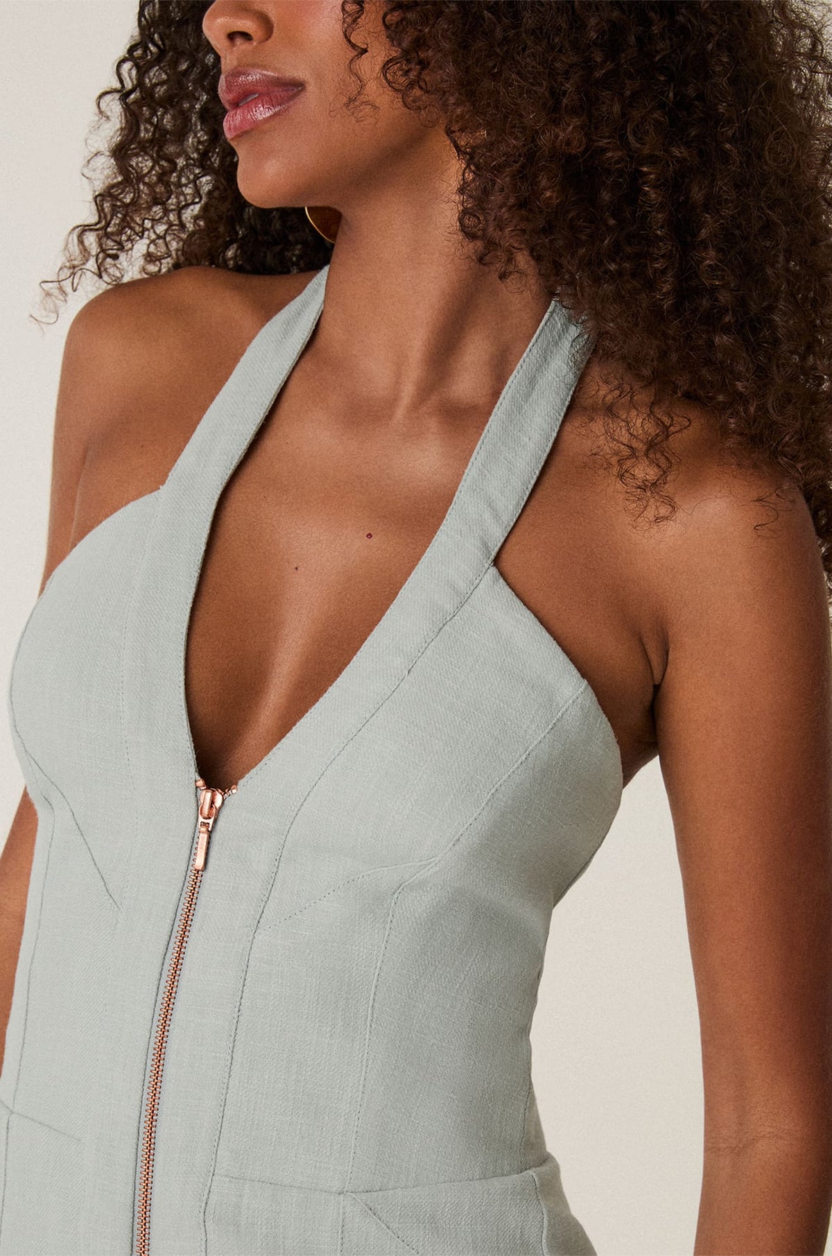 gid://shopify/Product/9592302141661