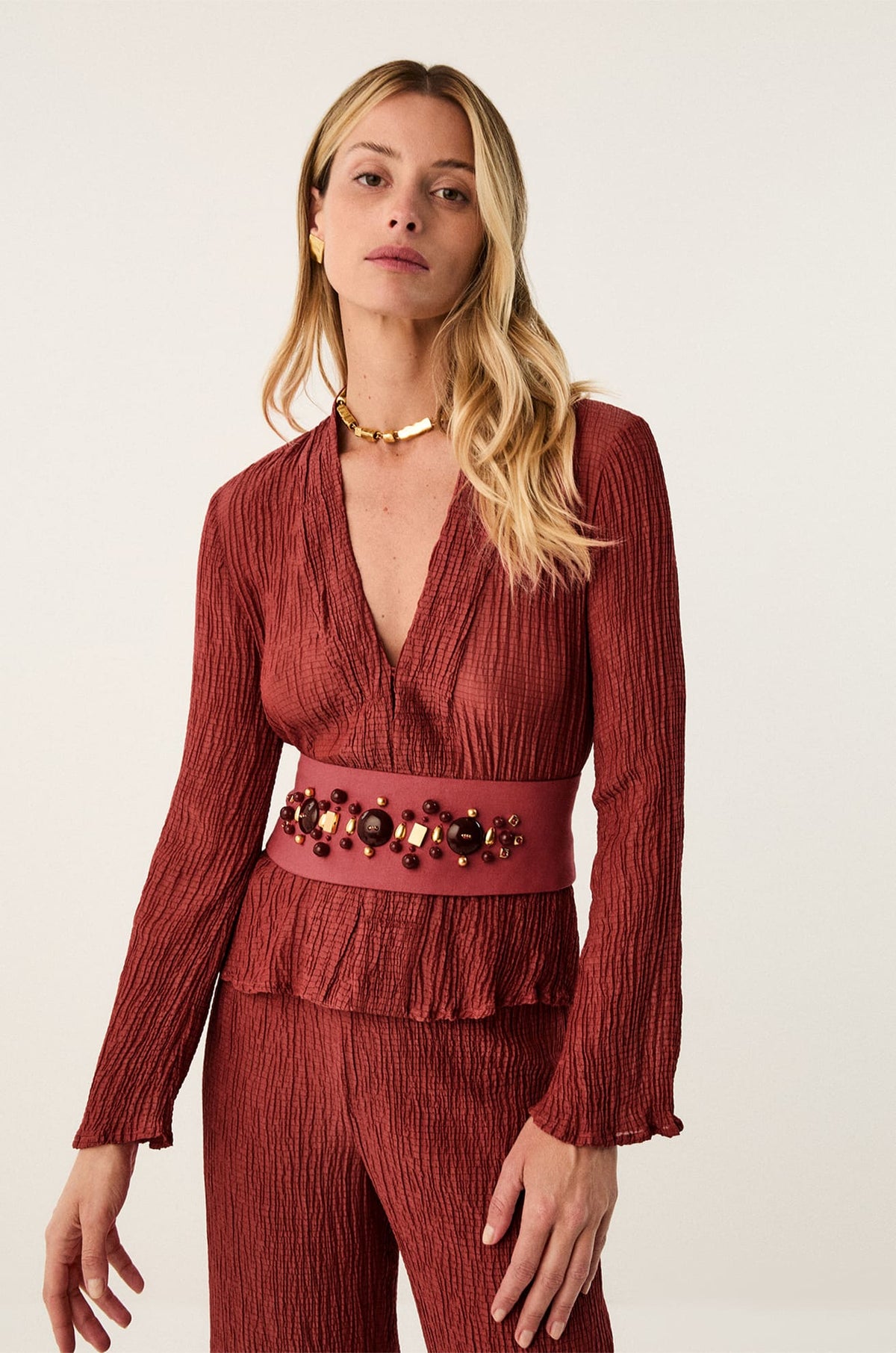 gid://shopify/Product/9592825184477