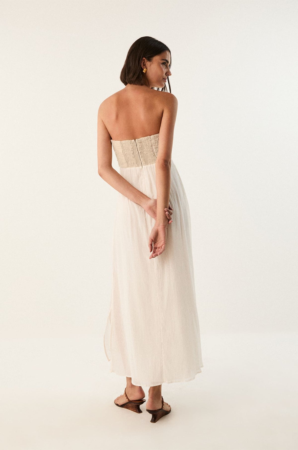gid://shopify/Product/9592302731485