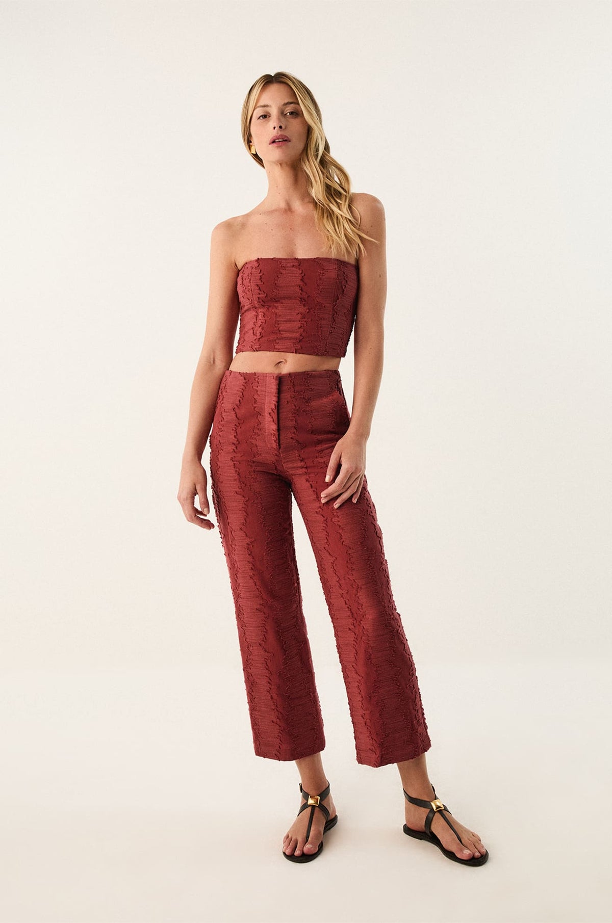 gid://shopify/Product/9592303026397