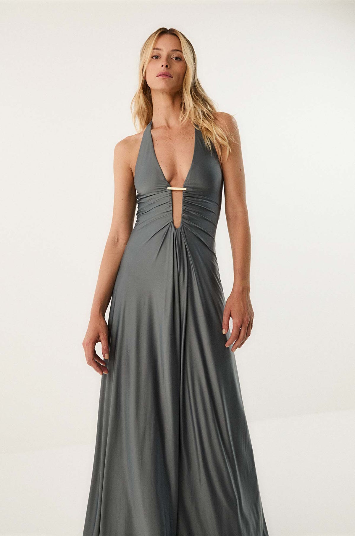 gid://shopify/Product/9592818860253