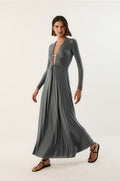 gid://shopify/Product/9592818925789