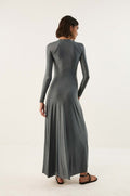 gid://shopify/Product/9592818925789