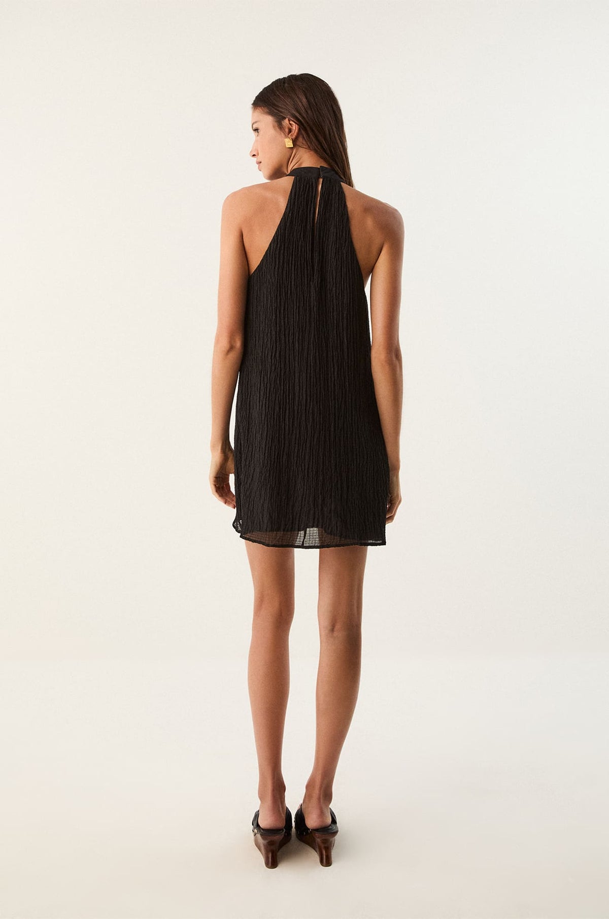 gid://shopify/Product/9592296308957