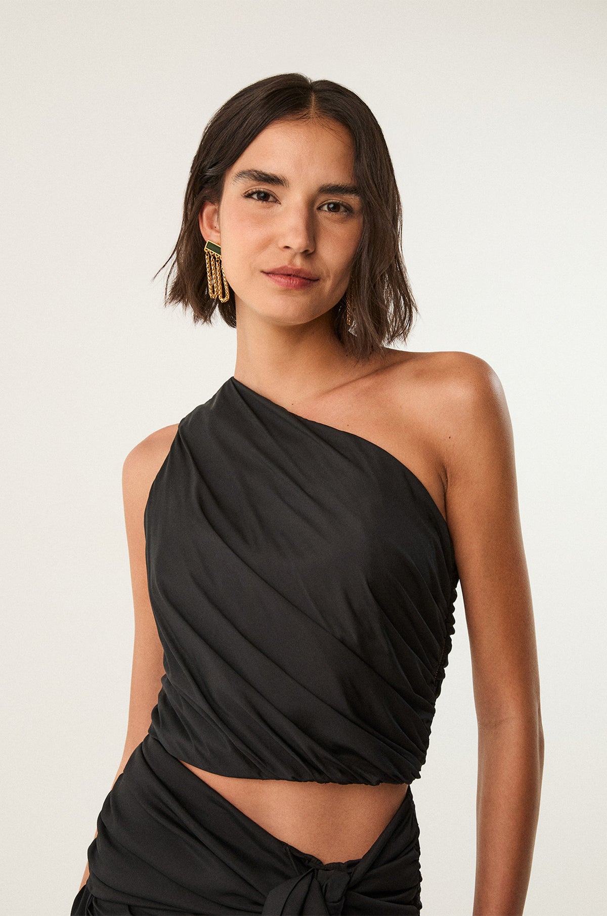 gid://shopify/Product/9592818368733