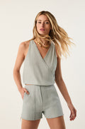 gid://shopify/Product/9592299094237