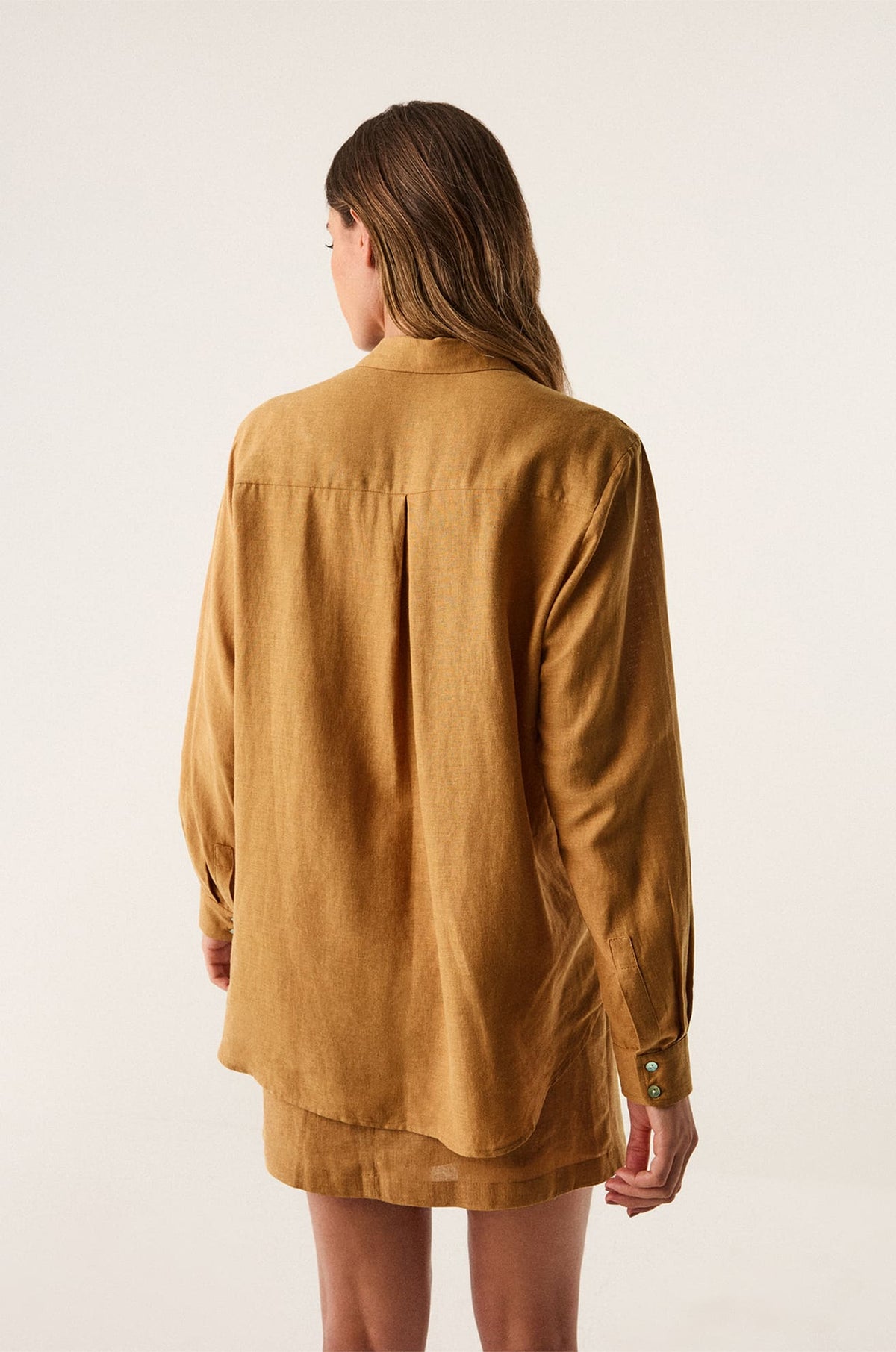 gid://shopify/Product/9600374571229