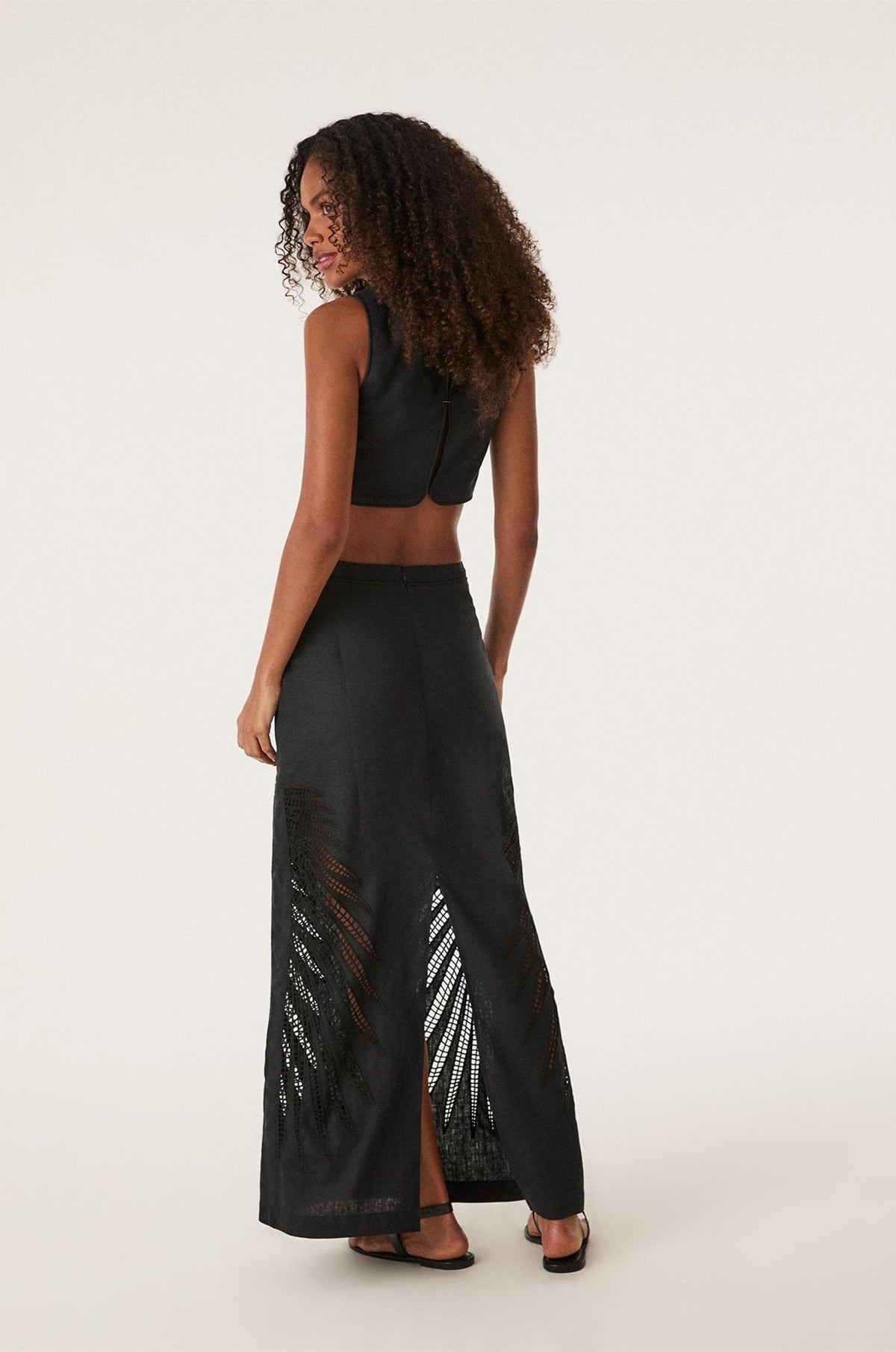 gid://shopify/Product/9592294572253